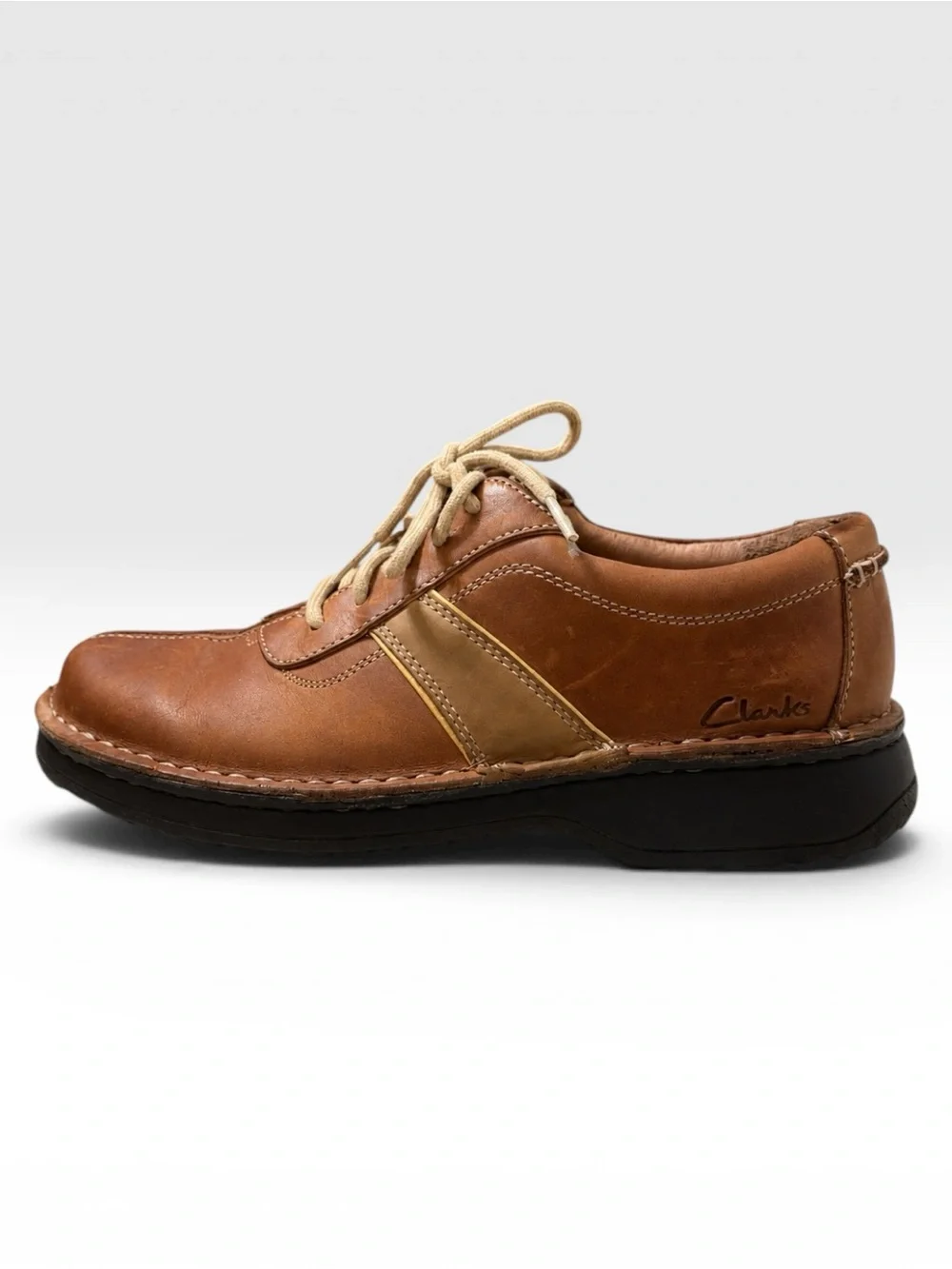 Clarks Men’s Leather Comfort Oxford Shoes Brown Lace Up Active Air Size 8 M